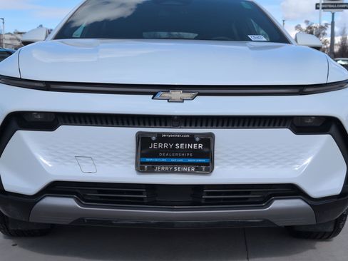 Used 2024 Chevrolet Equinox EV LT w/ LPO, All-Weather Mat Package image 10