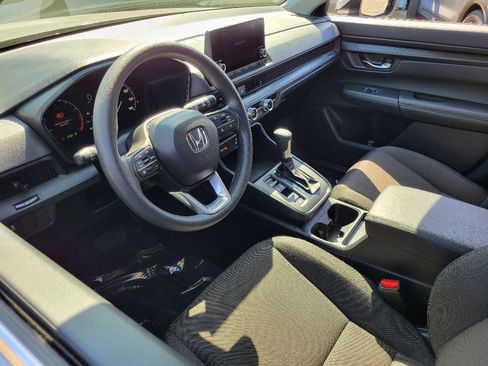 Used 2025 Honda CR-V LX image 16