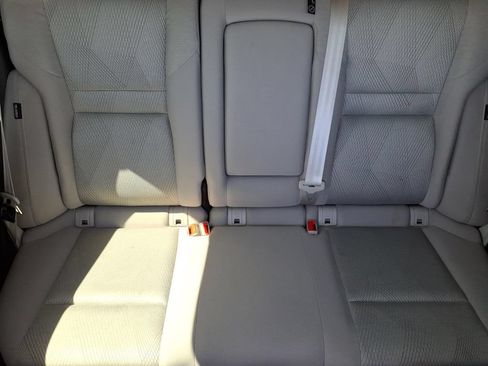 Used 2024 Nissan Rogue SV FWD image 18