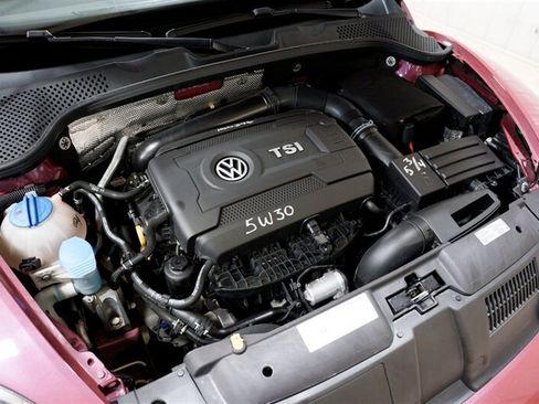 Used 2017 Volkswagen Beetle #PinkBeetle FWD image 30