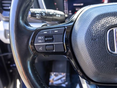 Used 2023 Honda Pilot Elite image 22