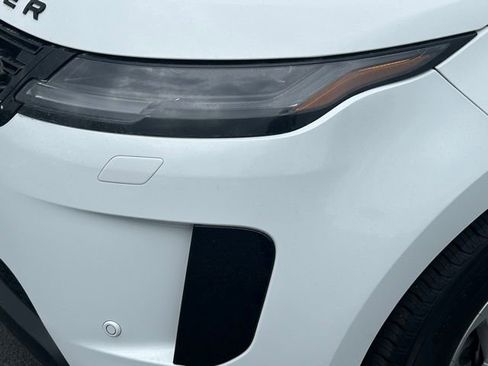 Used 2024 Land Rover Range Rover Evoque S image 12