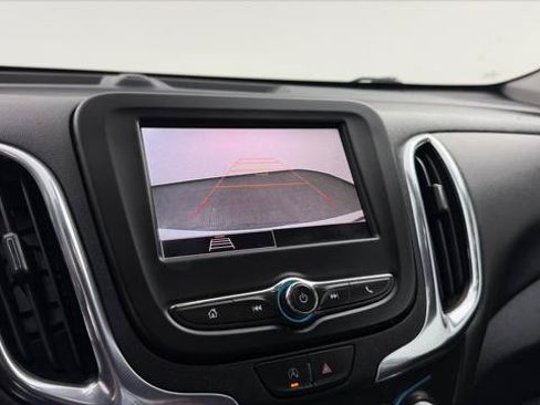Used 2023 Chevrolet Equinox LT w/ Driver Convenience Package AWD/4WD image 32
