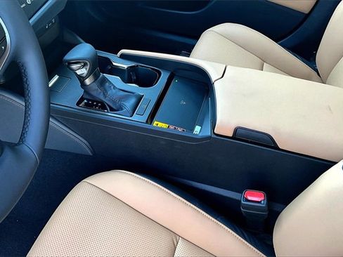 New 2025 Lexus ES 350 w/ Premium Package image 8