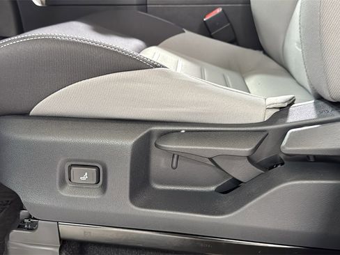 New 2025 Toyota Tacoma TRD Off-Road image 14