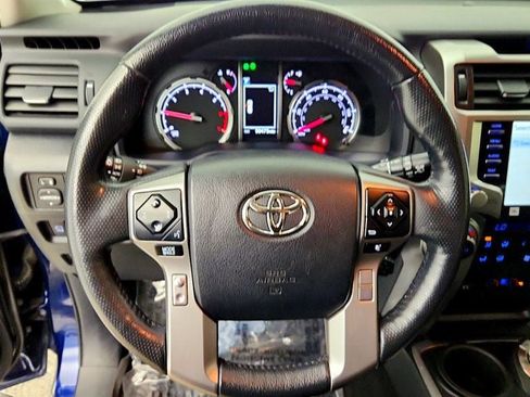 Used 2023 Toyota 4Runner Limited AWD/4WD image 15