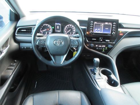 Used 2024 Toyota Camry SE FWD image 14
