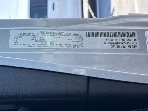 Used 2021 Jeep Wrangler Unlimited Sahara image 34