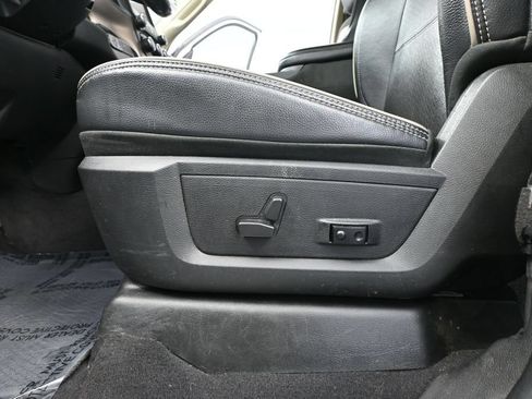 Used 2022 RAM 2500 Laramie AWD/4WD image 16