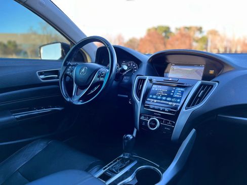 Used 2020 Acura TLX w/ Technology Package FWD image 22