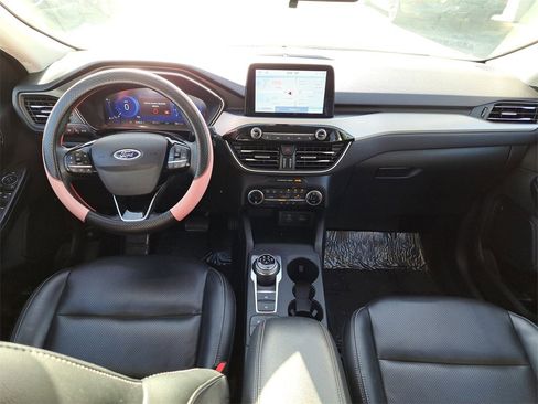 Used 2022 Ford Escape SEL w/ Technology Package image 9