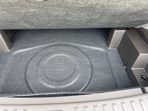 Used 2026 GMC Terrain Denali w/ LPO, Floor Liner Package AWD/4WD image 6