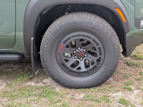 New 2026 Nissan Frontier Pro-X w/ Tow Package RWD image 11