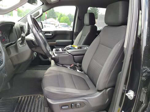 Used 2022 Chevrolet Silverado 1500 LT AWD/4WD image 8