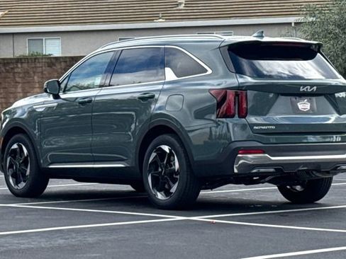 New 2026 Kia Sorento EX FWD image 7