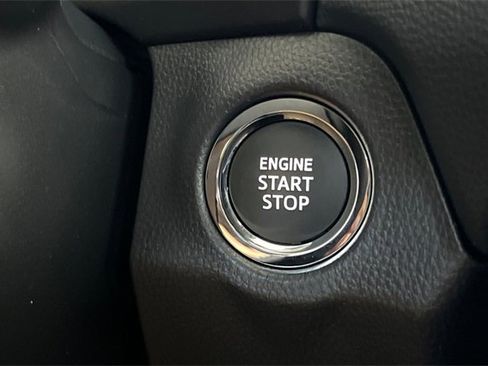 Used 2025 Toyota RAV4 XLE Premium image 20