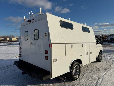 Used 2008 Ford E-350 and Econoline 350 Super Duty image 5