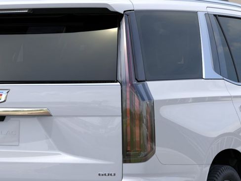 New 2026 Cadillac Escalade Platinum Luxury image 11