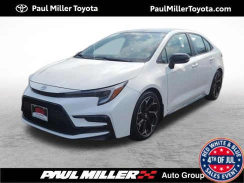 Certified 2025 Toyota Corolla FX w/ Convenience Package FWD image 1