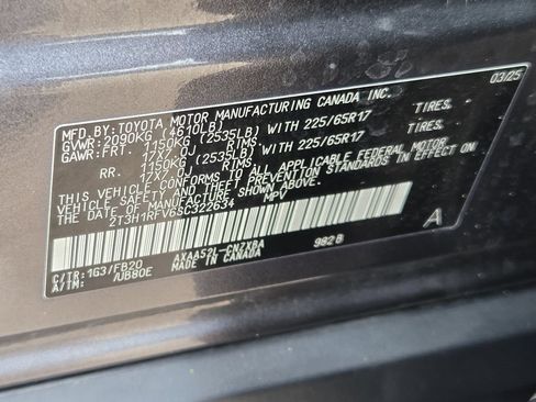 Used 2025 Toyota RAV4 LE FWD image 26