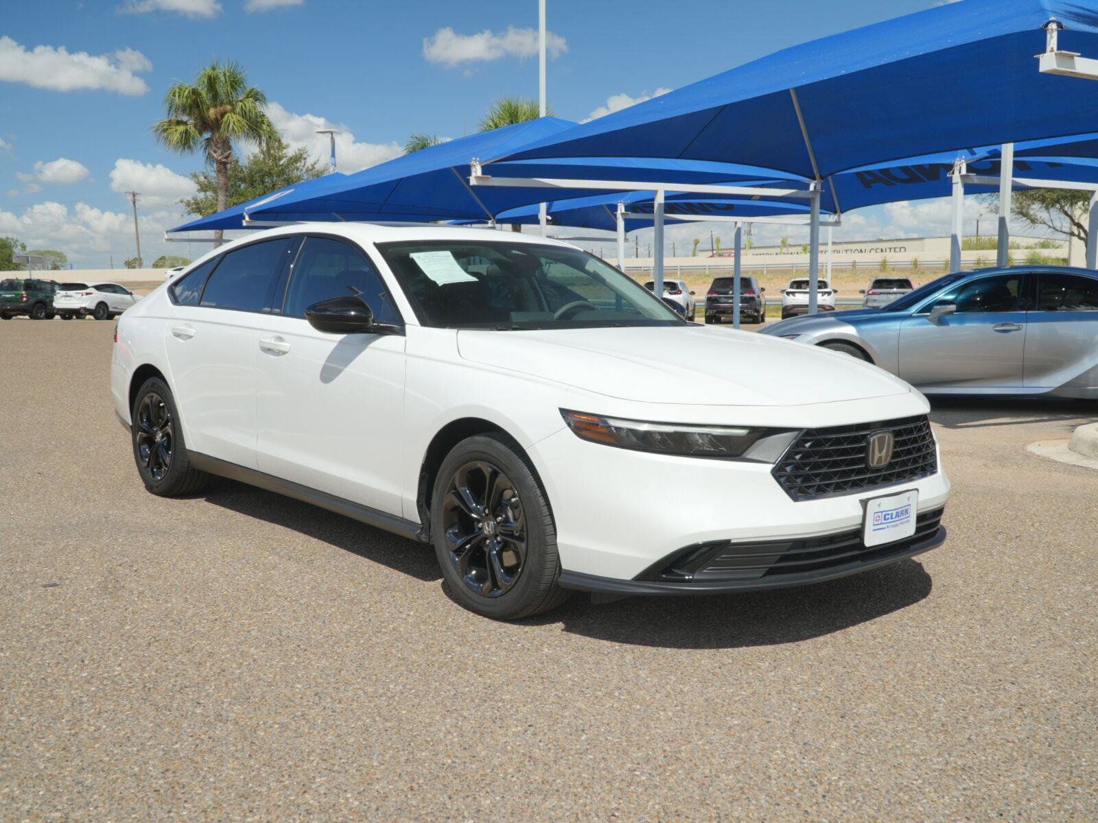 Used 2025 Honda Accord SE image 3