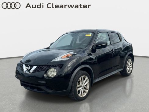 Used 2015 Nissan Juke SV FWD image 1