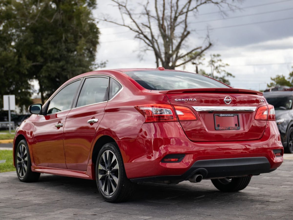 Used 2019 Nissan Sentra SR FWD image 9