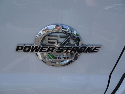 Used 2015 Ford F350 Lariat w/ Lariat Ultimate Package AWD/4WD image 45