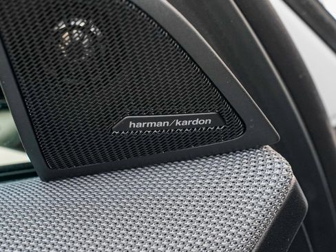 Used 2025 BMW X3 M50 w/ Premium Package image 11