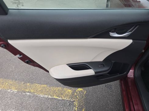 Used 2019 Honda Insight EX image 21