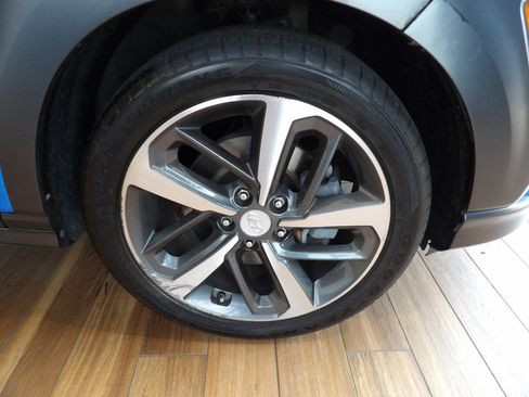 Used 2020 Hyundai Kona Ultimate w/ Cargo Package AWD/4WD image 4