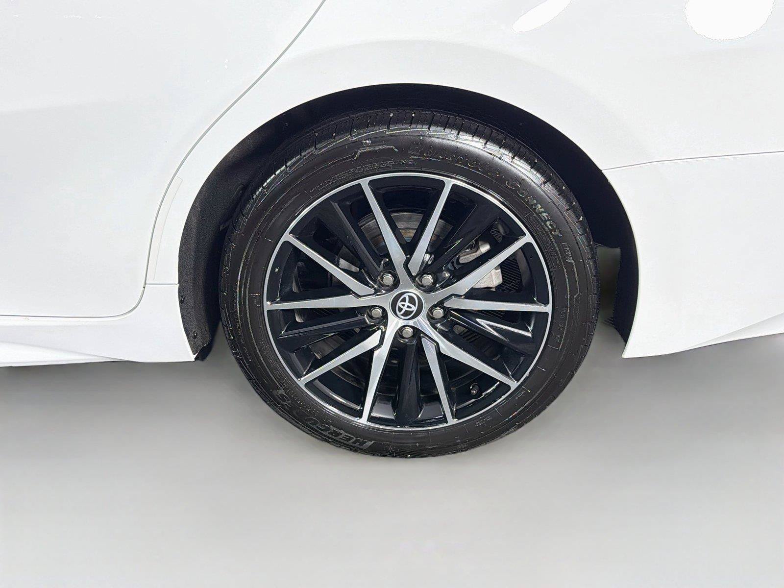 Used 2023 Toyota Camry SE FWD image 34