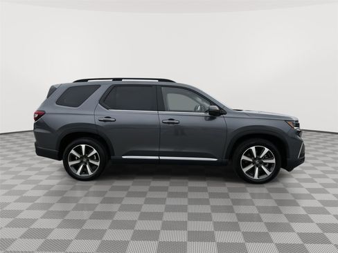 Certified 2024 Honda Pilot Elite image 5