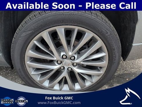 Used 2025 Buick Enclave Avenir w/ Super Cruise Package AWD/4WD image 6