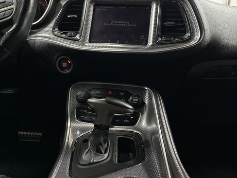 Used 2019 Dodge Challenger SRT Hellcat image 23