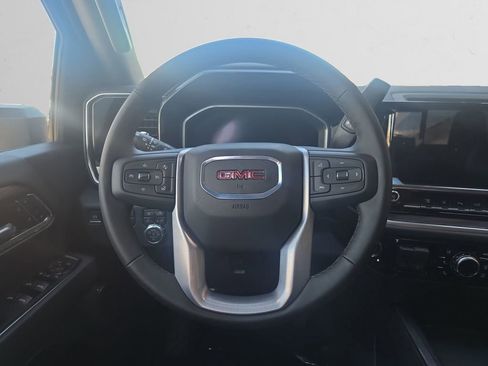 New 2026 GMC Sierra 3500 SLT w/ SLT Premium Package AWD/4WD image 13