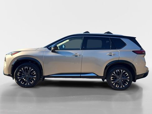 New 2026 Nissan Rogue Platinum image 2
