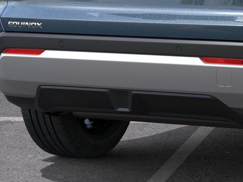 New 2027 Chevrolet Equinox LT FWD image 14