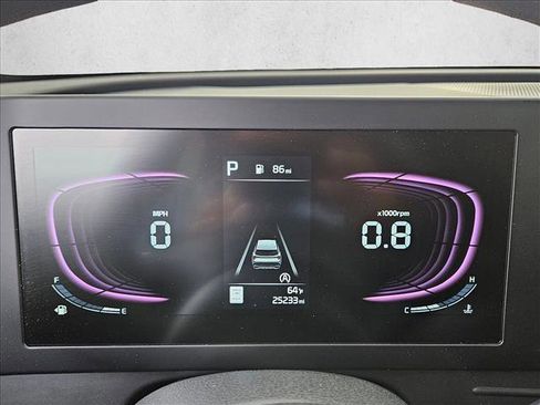 Used 2025 Kia Sportage LX image 10