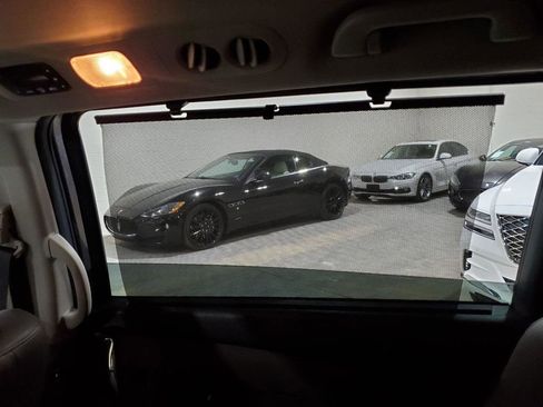 Used 2014 Honda Odyssey Touring image 23