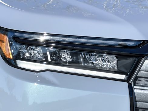 New 2026 Honda Pilot TrailSport image 10