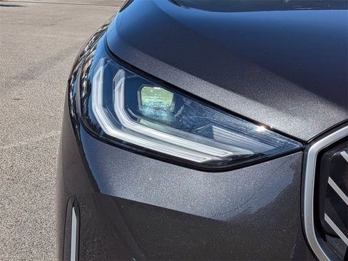 Used 2025 BMW X3 xDrive30i image 10