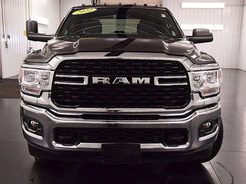 Used 2022 RAM 2500 Lone Star w/ Level A Equipment Group AWD/4WD image 2