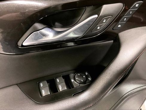 Used 2019 Chevrolet Blazer RS image 39