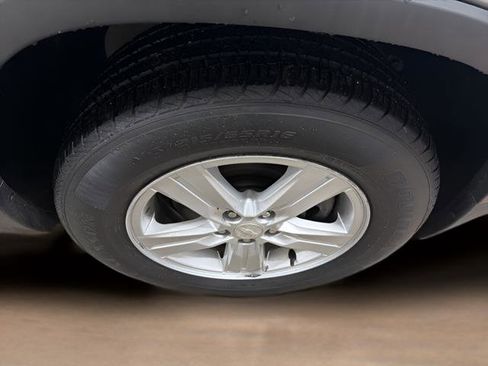 Used 2020 Chevrolet Trax LS w/ Tint and Cruise Package image 9