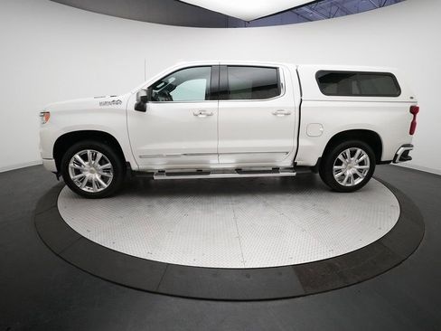 Certified 2023 Chevrolet Silverado 1500 High Country w/ Technology Package image 22