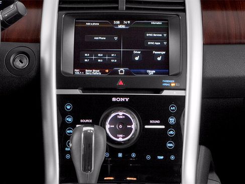 Used 2013 Ford Edge SE FWD image 9
