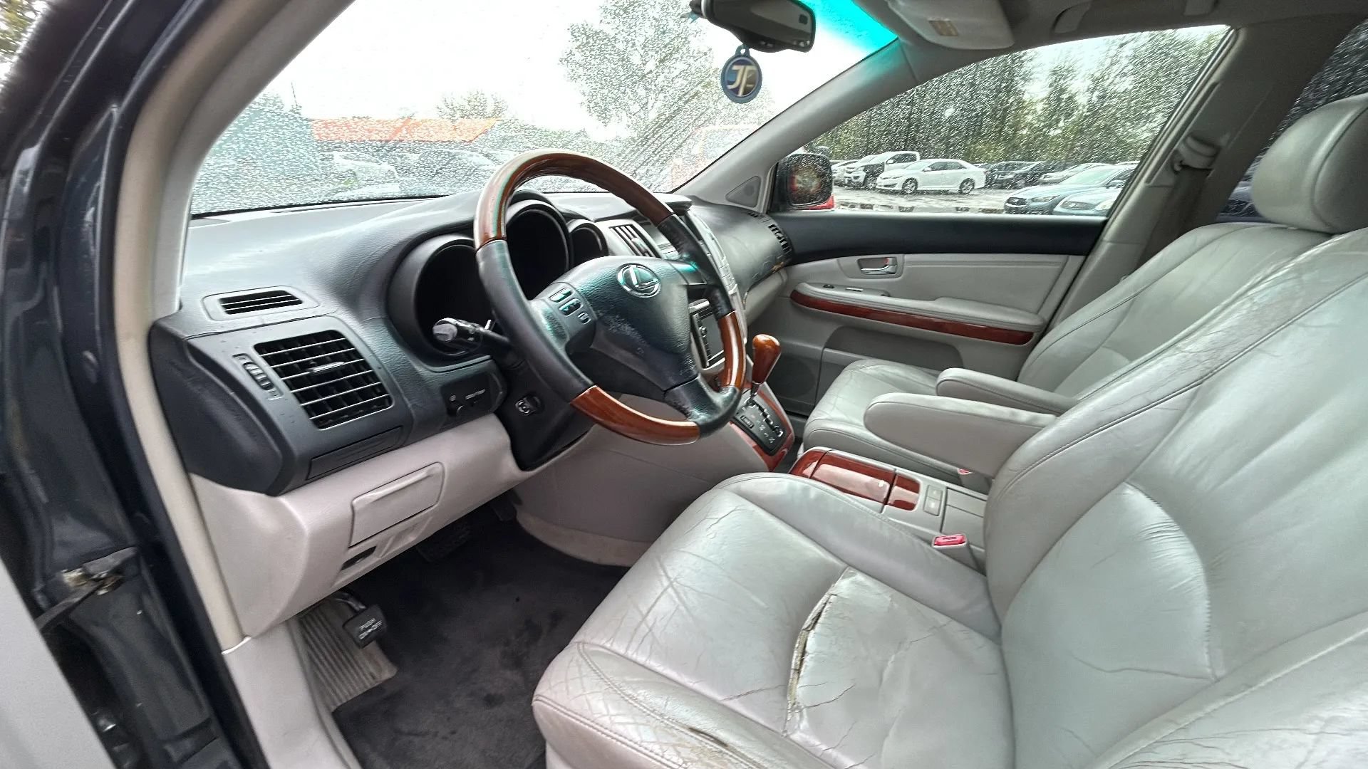 Used 2004 Lexus RX 330 AWD image 22
