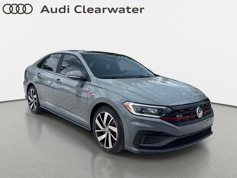 Used 2019 Volkswagen Jetta R-Line FWD image 6