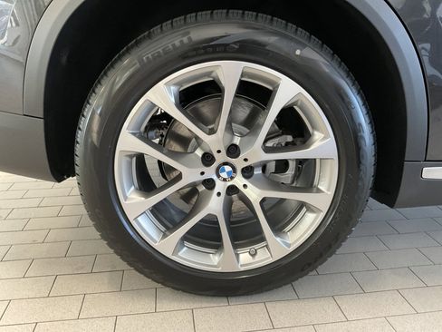 Used 2023 BMW X5 xDrive40i w/ Premium Package AWD/4WD image 23